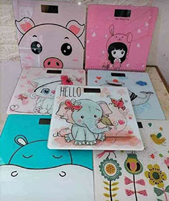 BALANZA DIGITAL PARA NIÑO KAWAI 180K MODELOS DIVERSOS